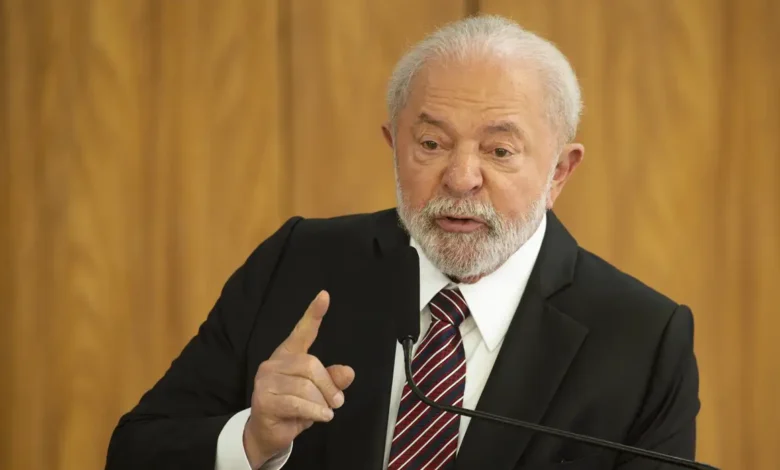 Lula quer manter cobrança de IR